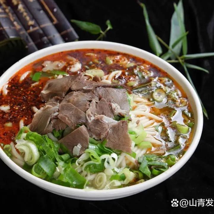 清真李记八百碗饸饹面伏牛路店