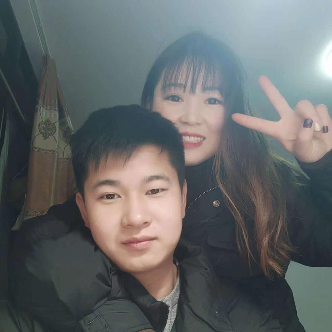 小牛夫妇