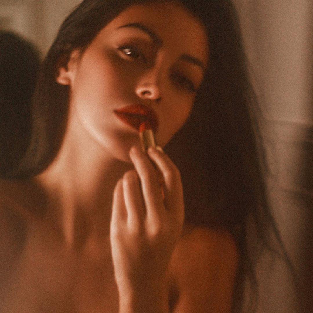 加隆梦女