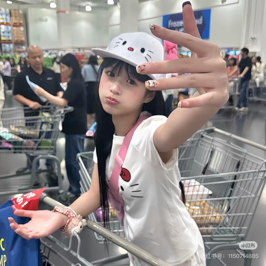 ^小琪大王^