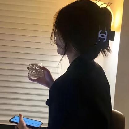 @🦋