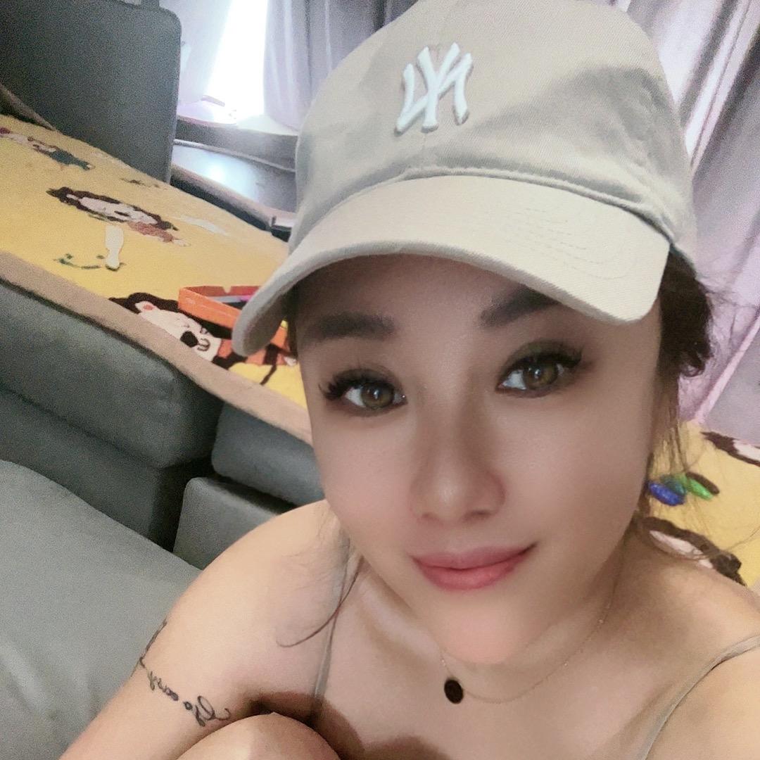 💋ป้าแปด八姨