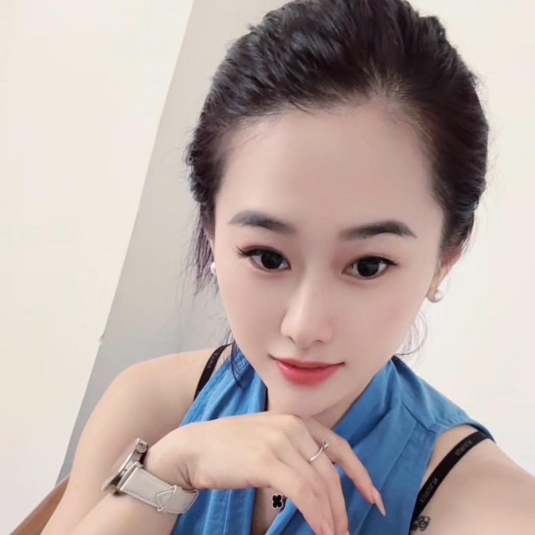 天成车行小姑子