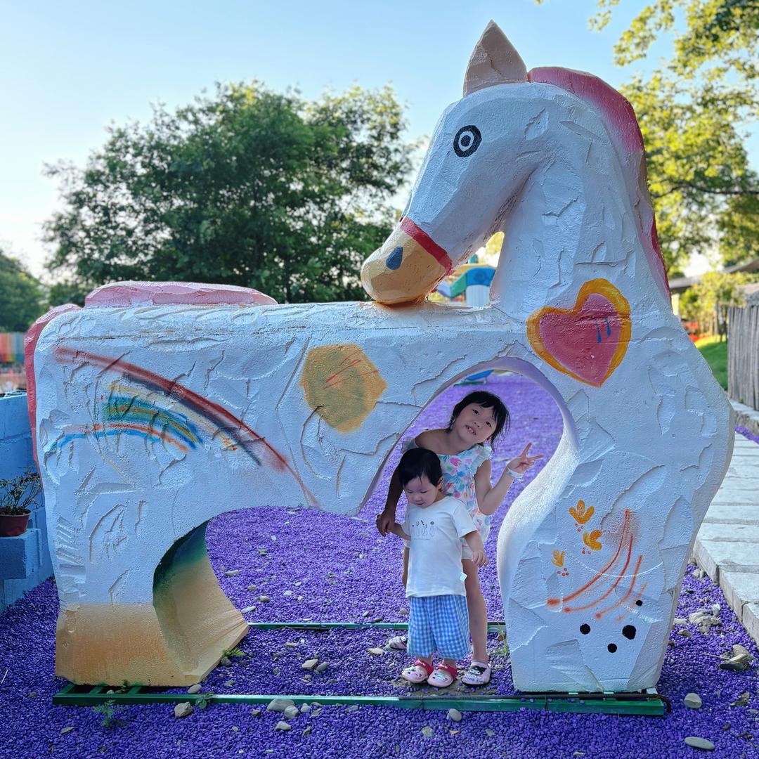 荧荧👨‍👩‍👧‍👧伊伊