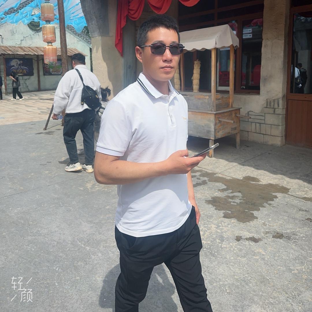 A小龙