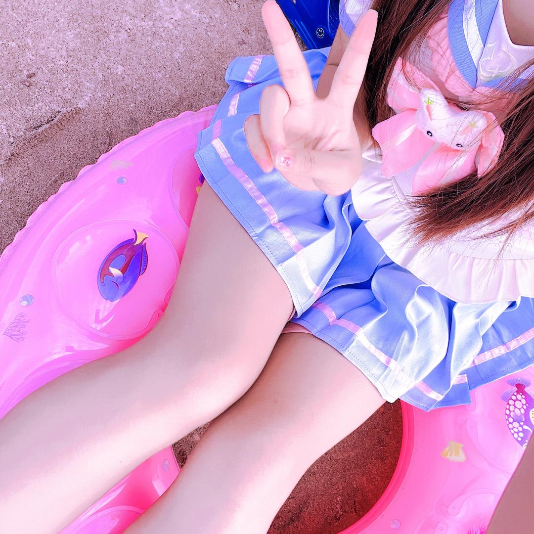 小乐咩咩鸭✨✨