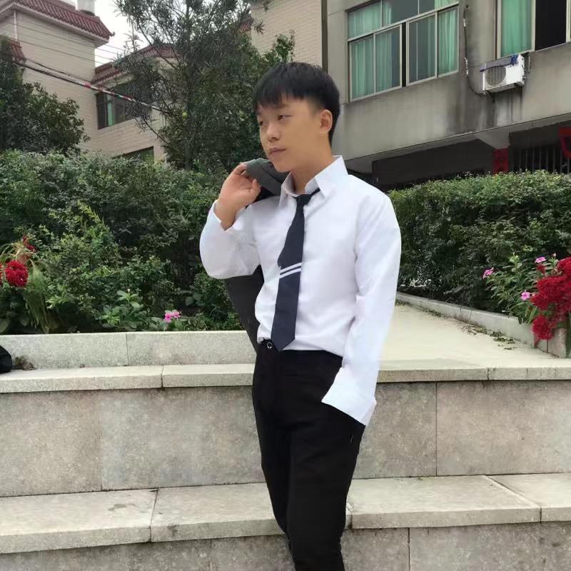 成熟的豪哥哥