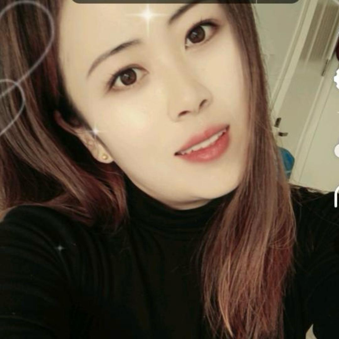 颖小莹
