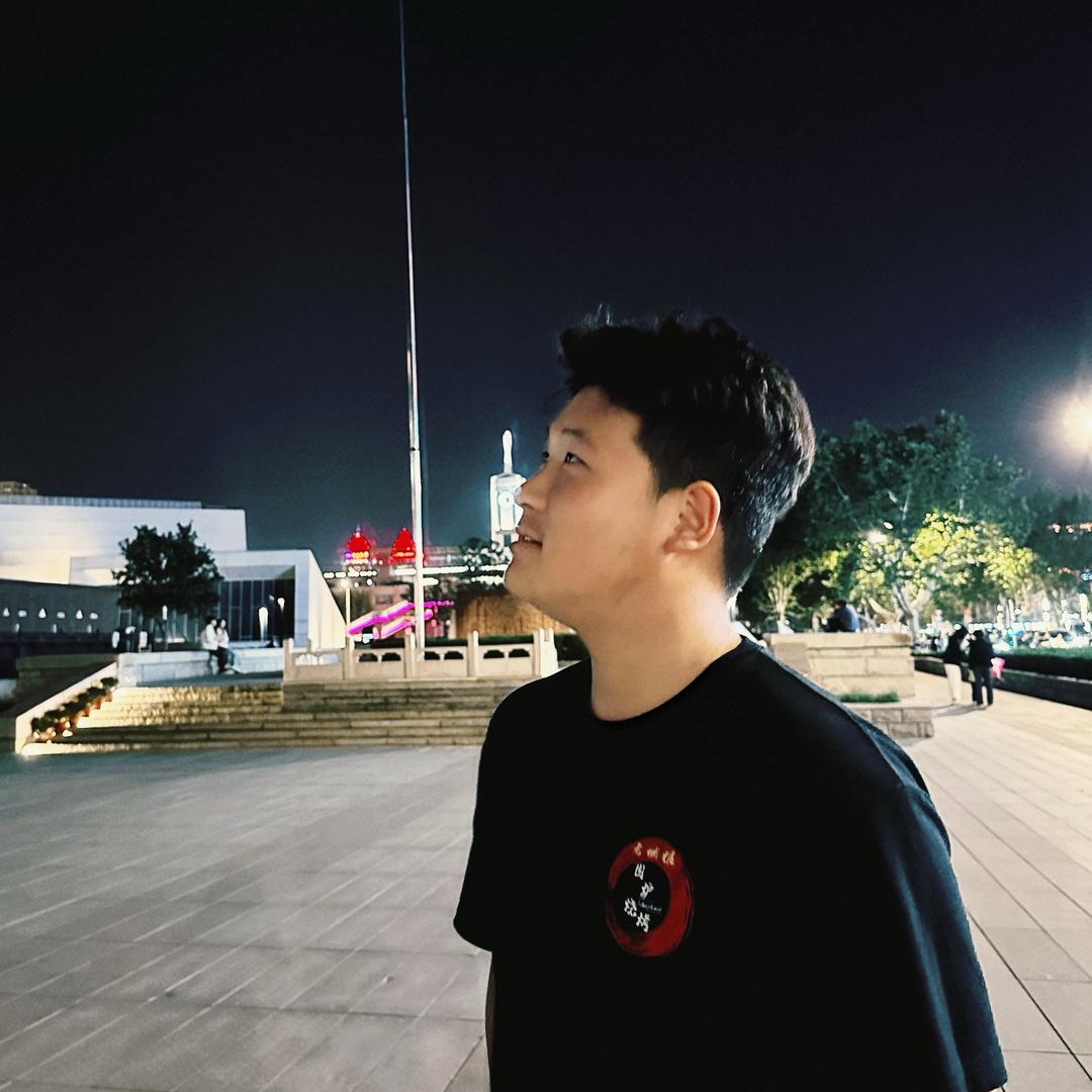 磊子（岳哥的小徒弟）