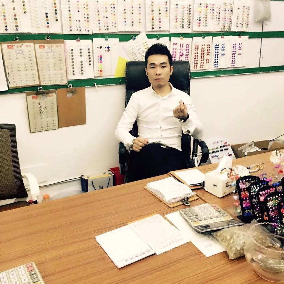 A邱先生：黄牛-生态养殖