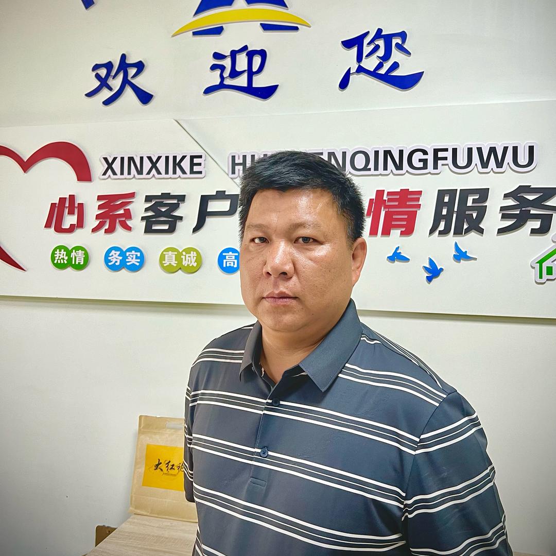 耒阳市白云驾校-邓校长