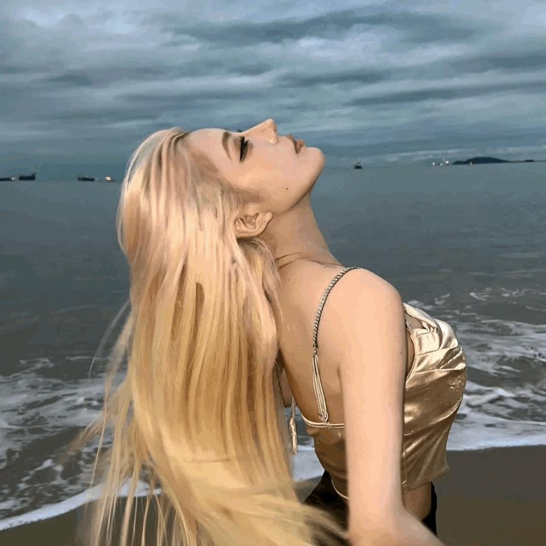 娃 娃