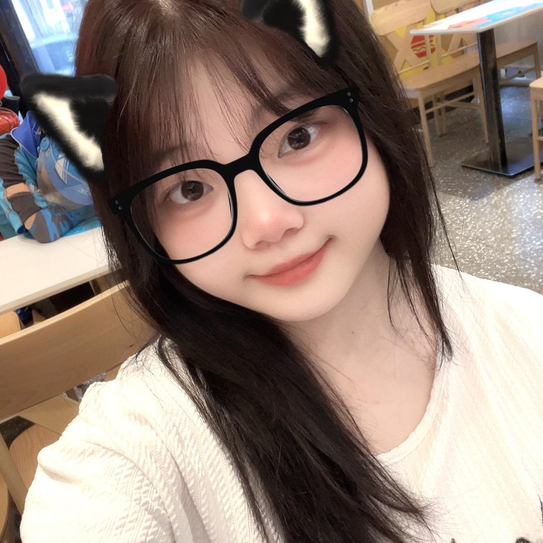 小燕.