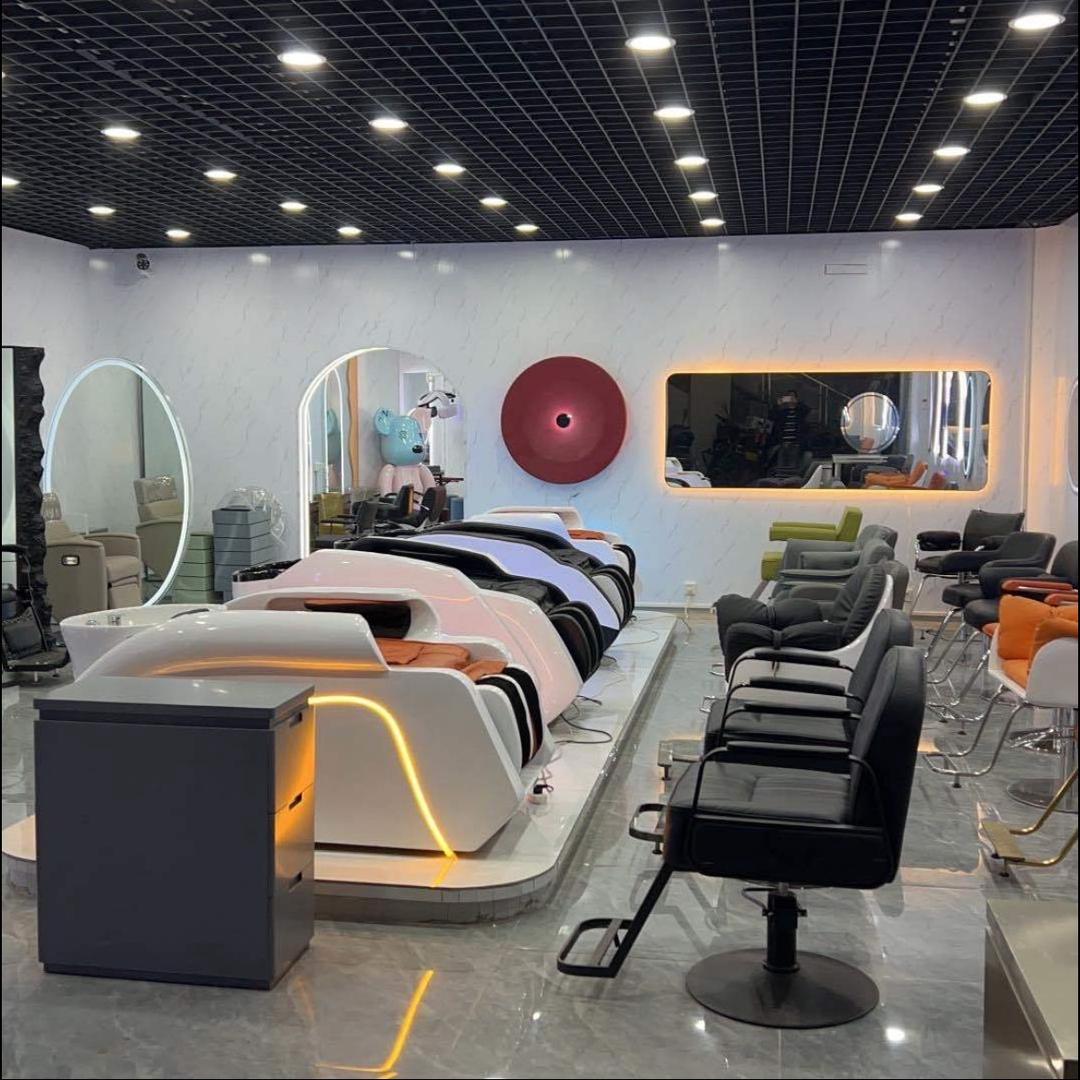 咪咪美发家具工厂店