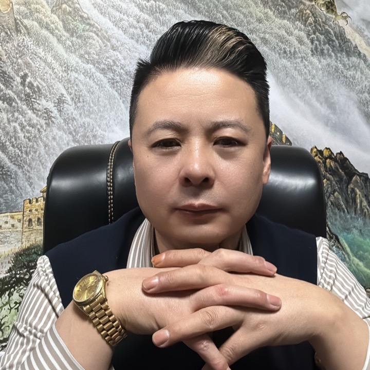 兰世荣《新疆兰世餐饮》