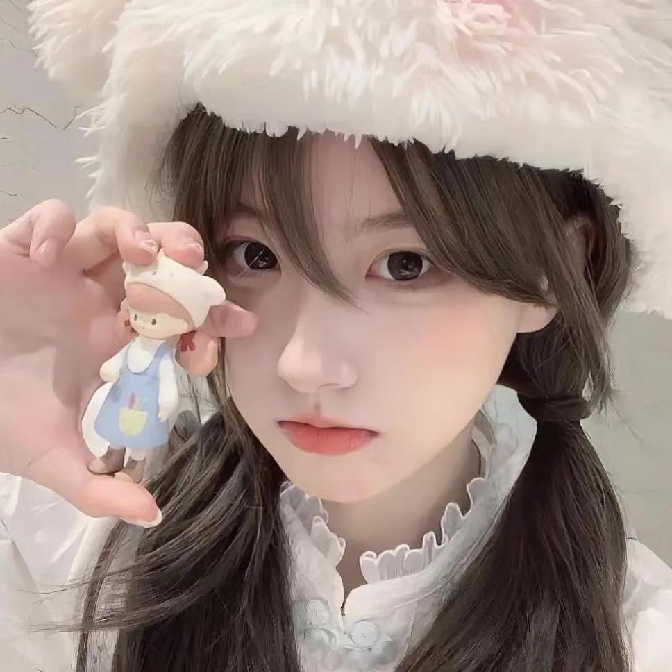 摆烂小猫咪