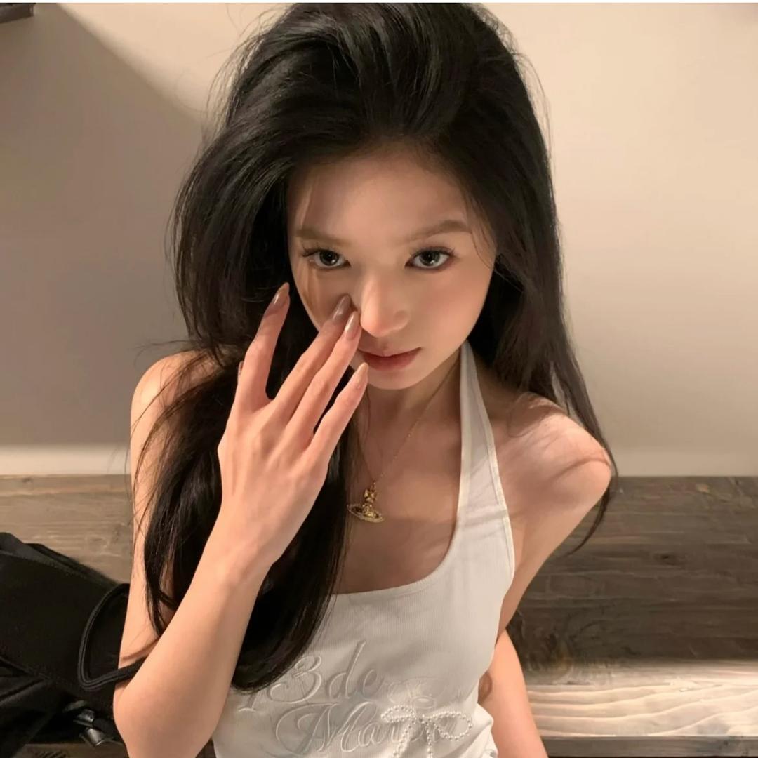 小Y