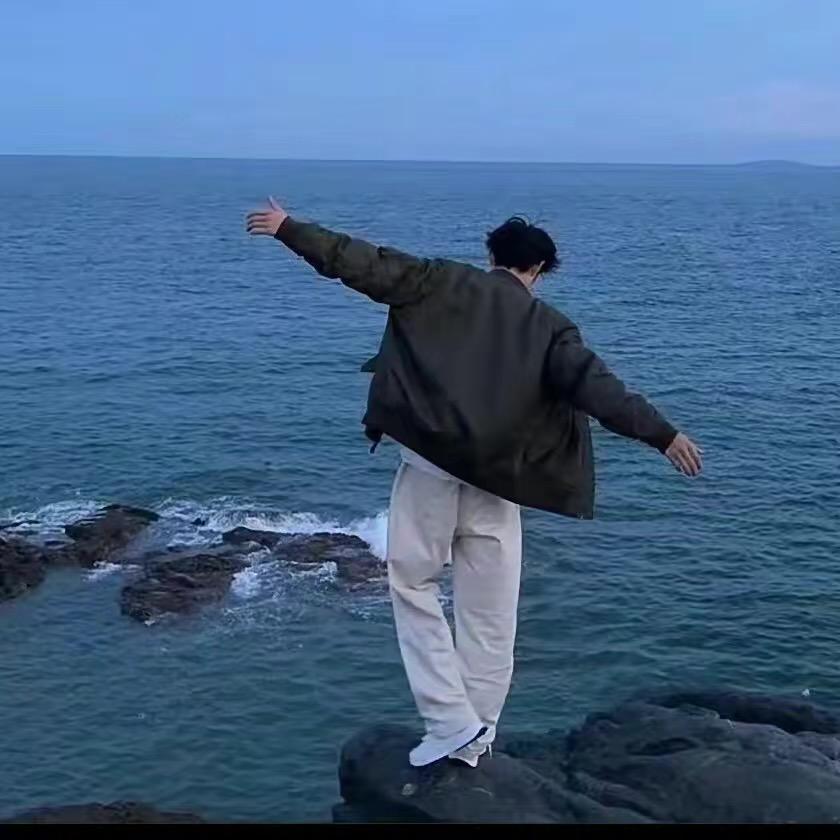 亮c