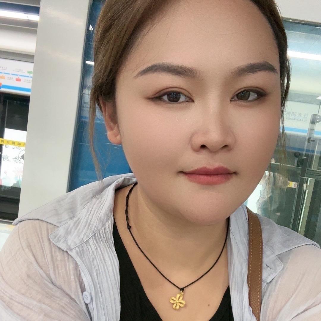 紫霞爱唱歌