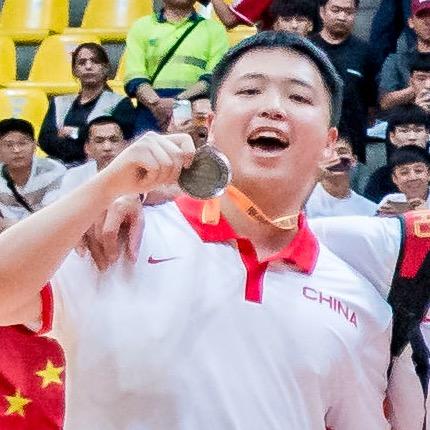 翻译小余