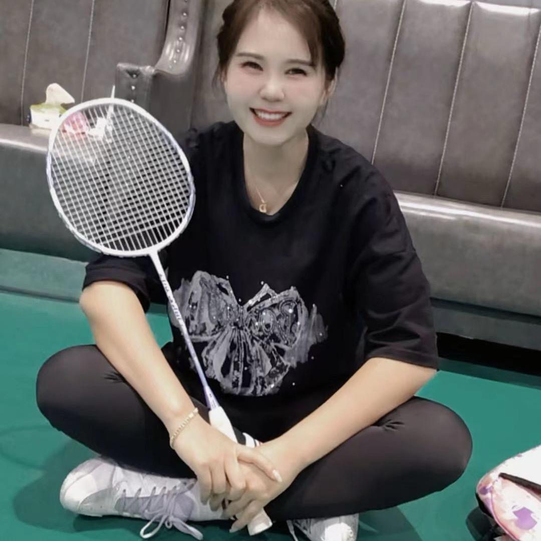 哈小妞