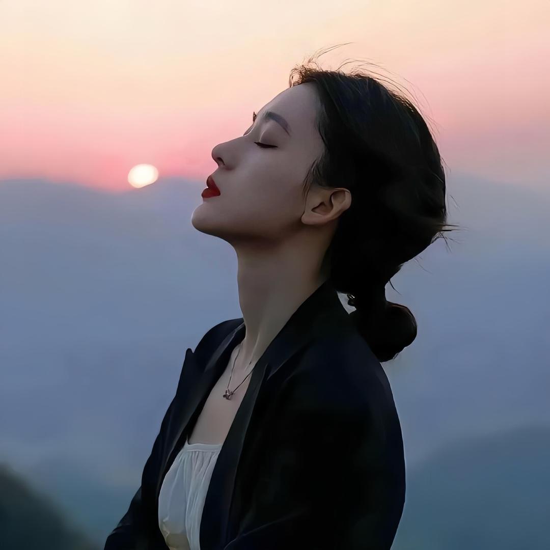 云朵小屋官方号