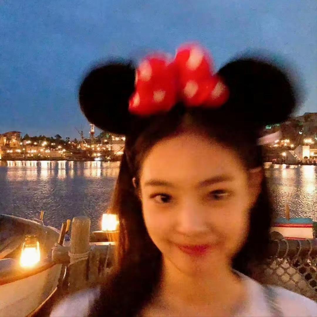 插一点^_^
