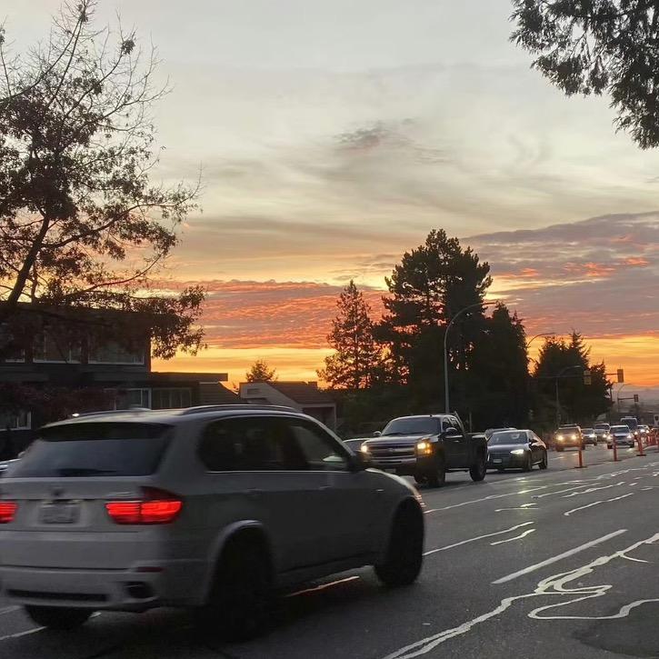 宁夏九九八汽车租赁