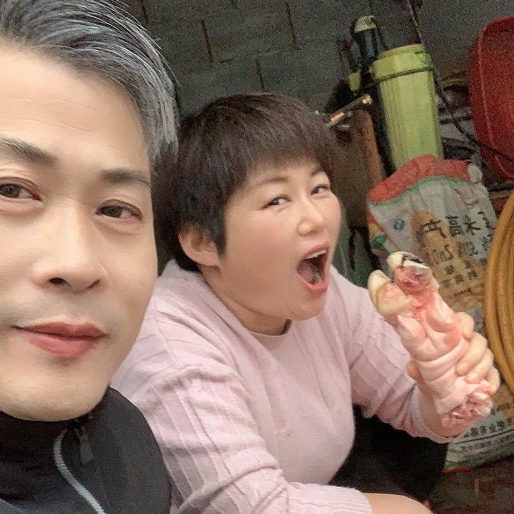 白毛夫妇