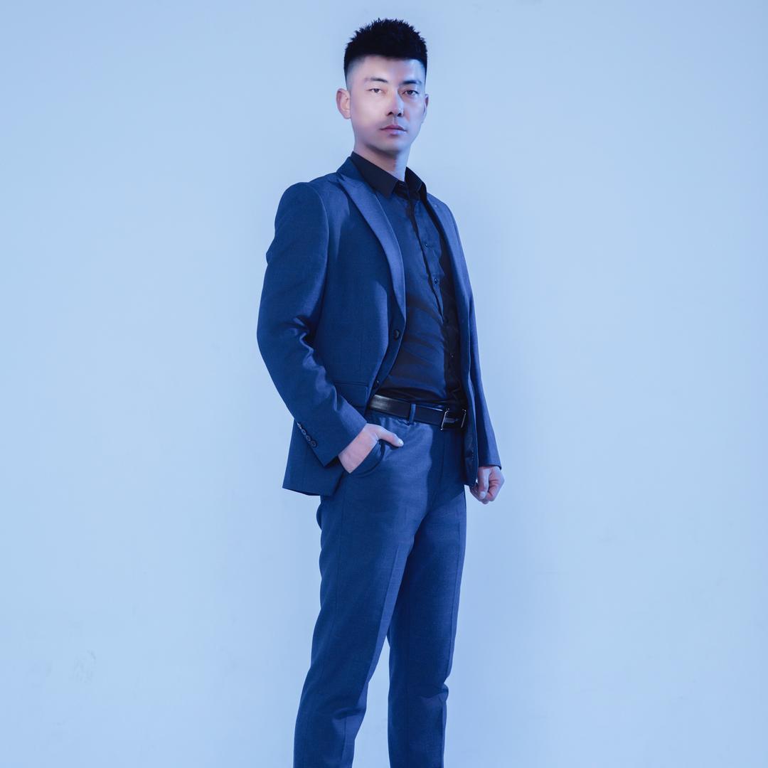 一只吴俊豪《致8090》
