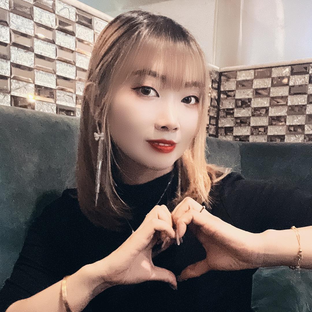 卖水果的小姐姐