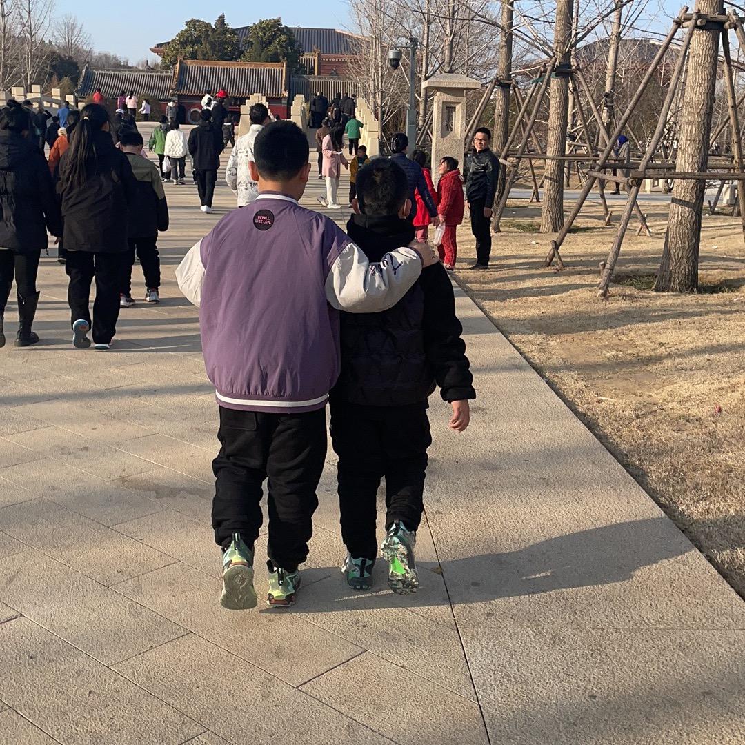启涵梓涵妈