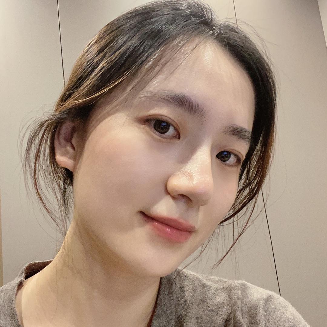 章洁秀（哺乳期）