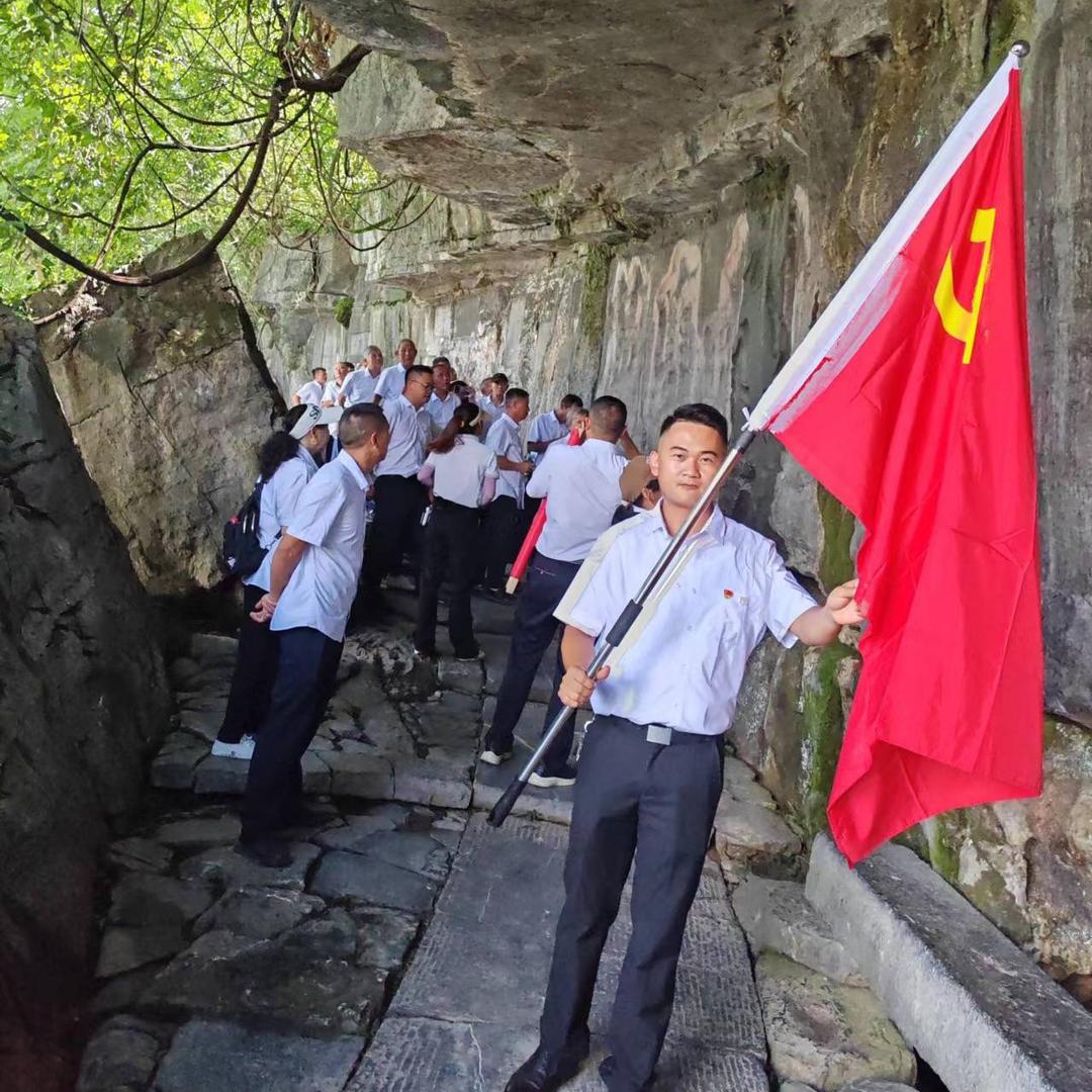 🌈蓝图装饰   统艺仿石漆