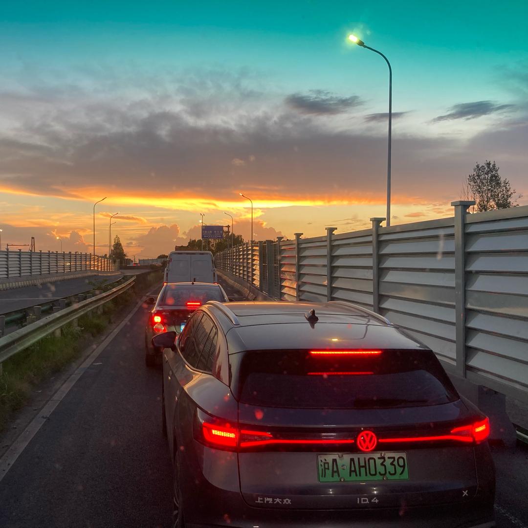 像中枪一样！！！