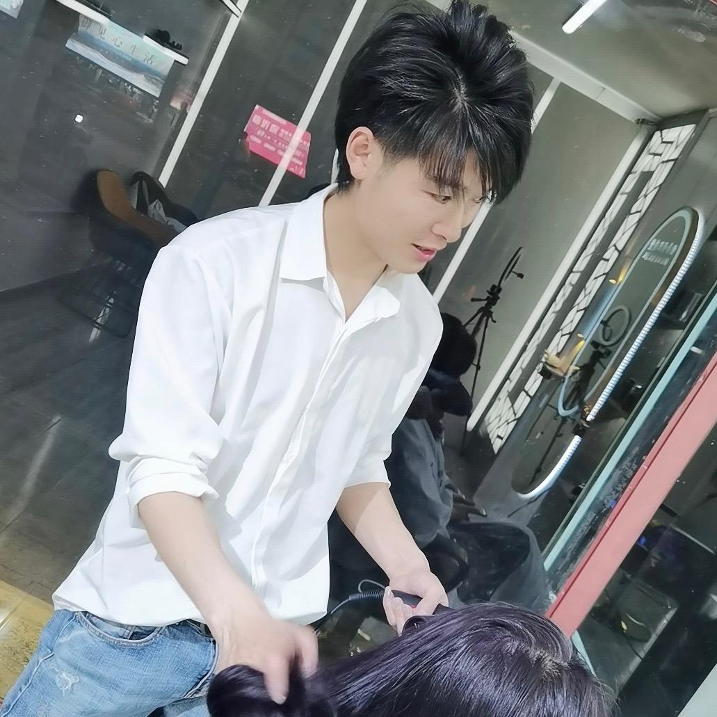 沂水组合国际造型官方号