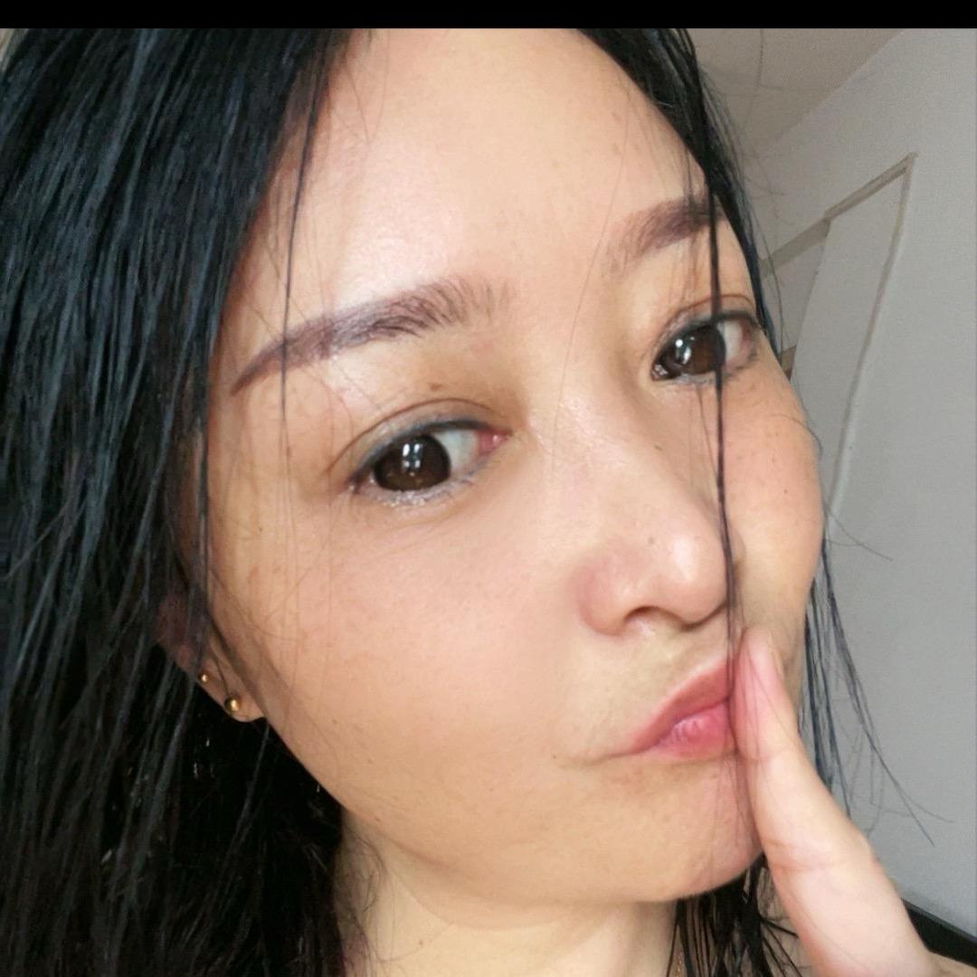 巧玲☀️⁹²⁰⁰
