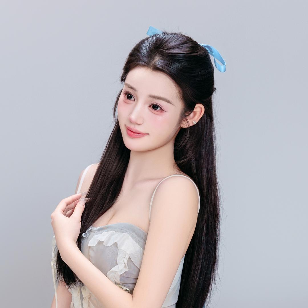 水滨月