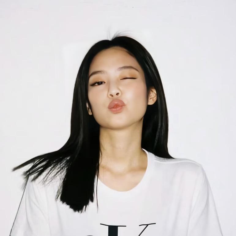 石文婷.