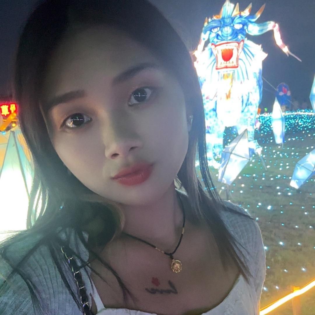 陈破小肚皮🤪