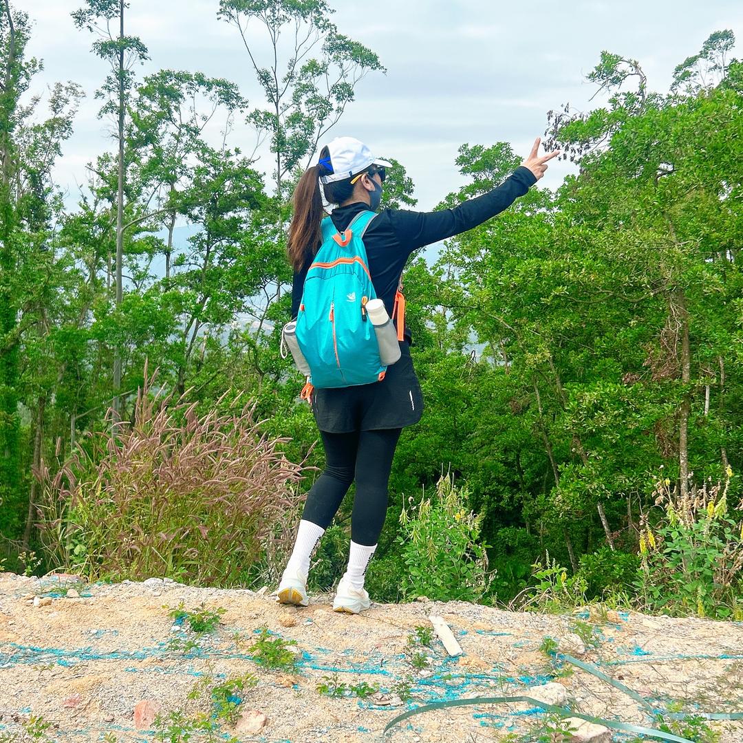 爱上跑步的开心果