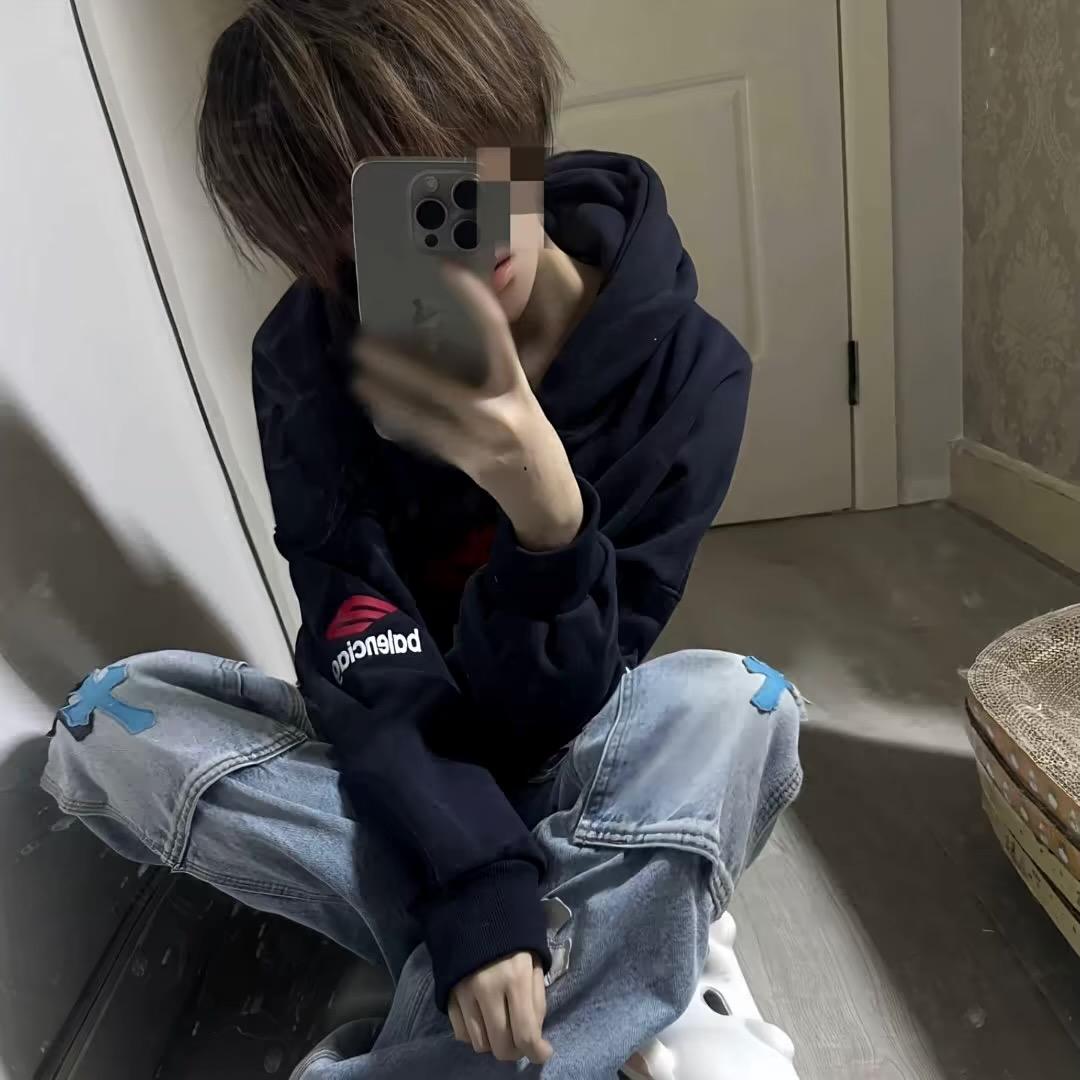 遇事秒哭