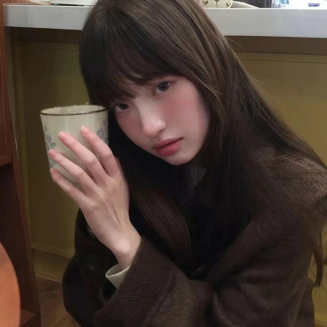 耶耶脆脆鲨^⎚˕⎚^