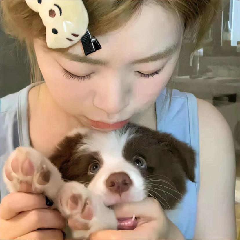 小九^