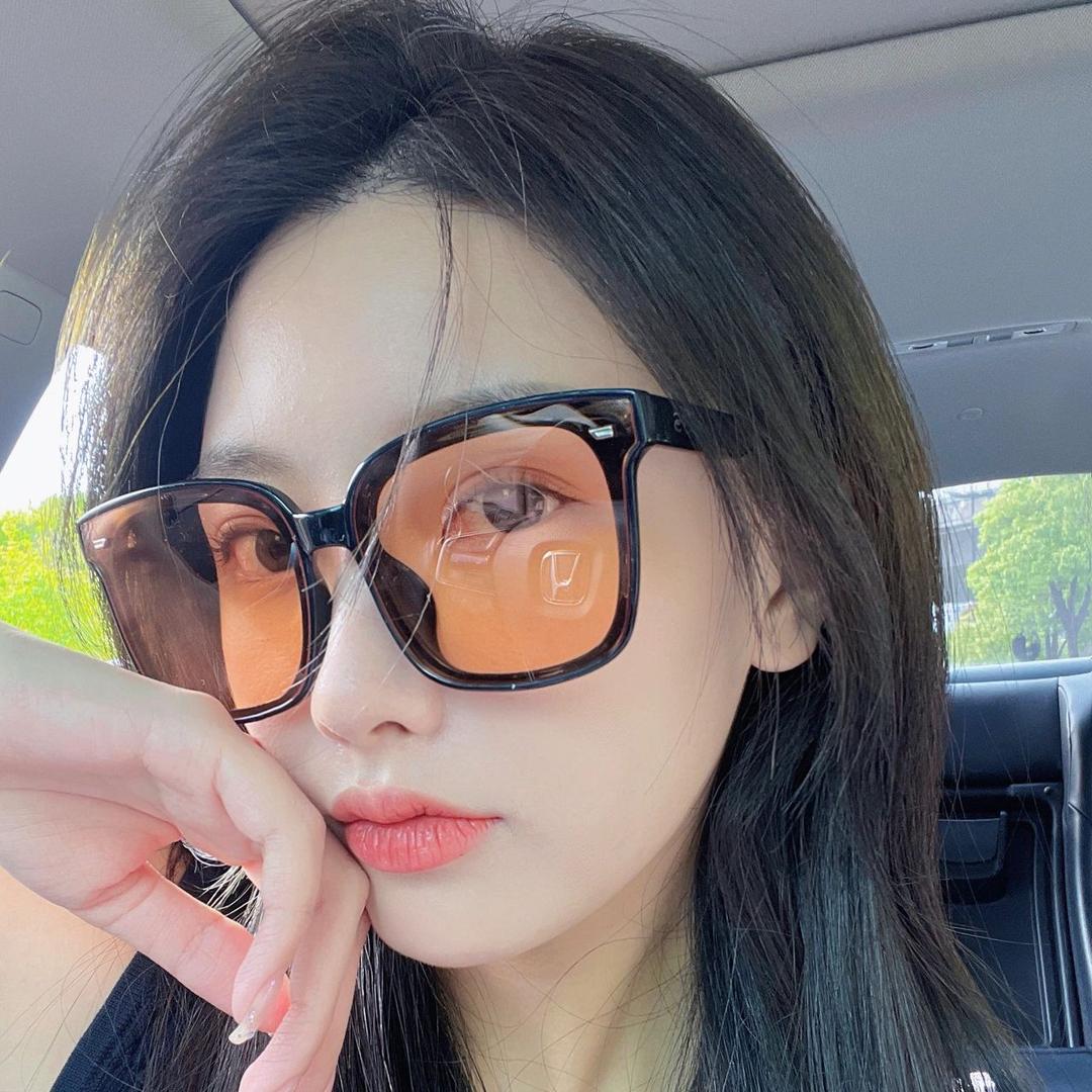 万有勾引力（请勿连赞男士勿扰）