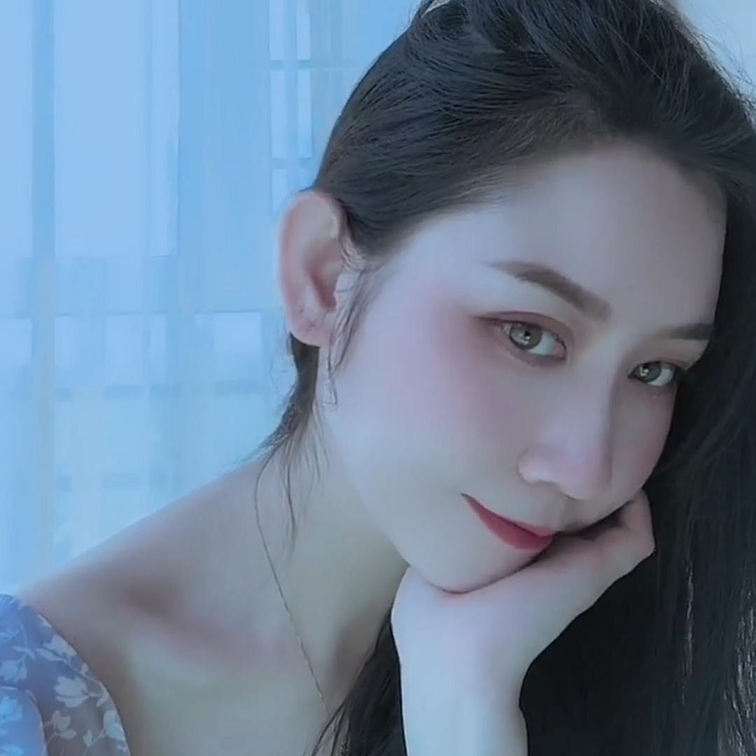 馥芮白