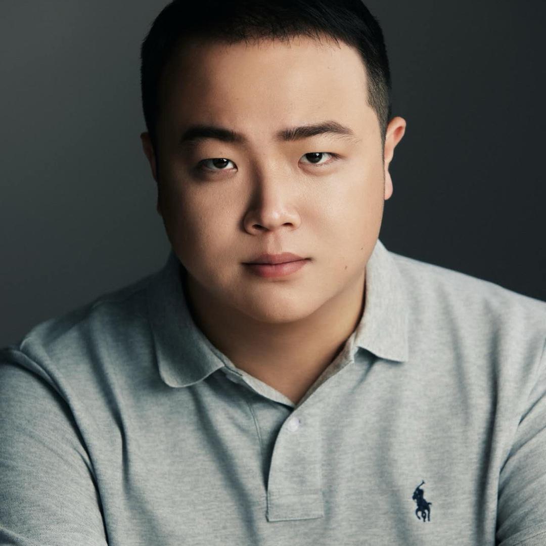 情报员老罗