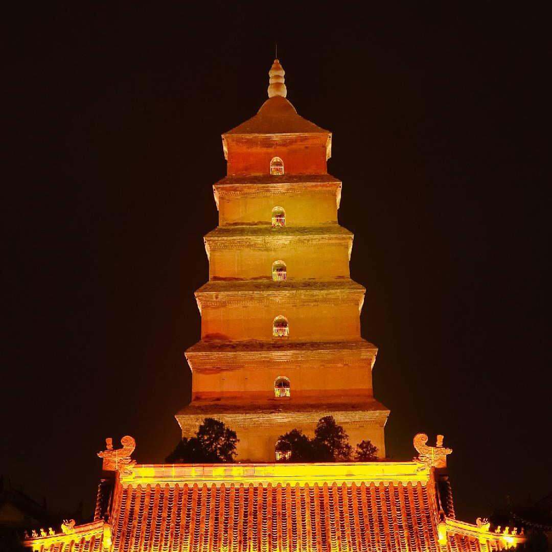 小雁塔静尘上人