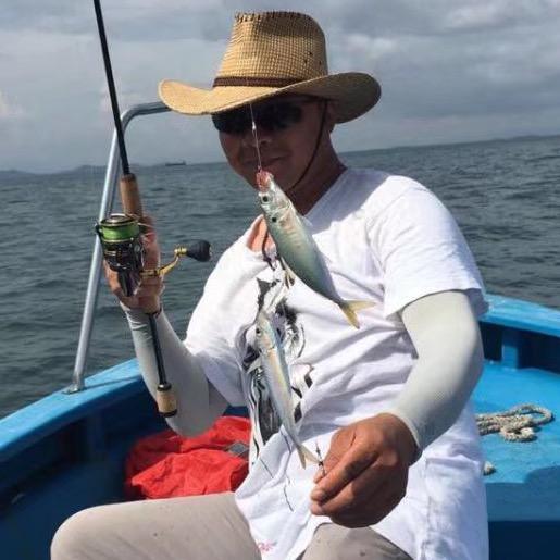 老王钓鱼小药工厂