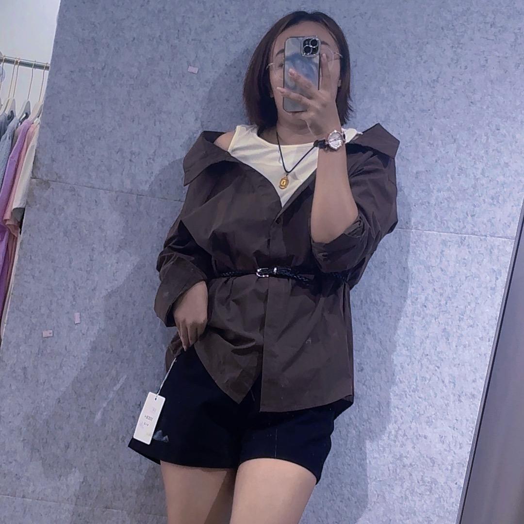 @依诺女装《逊母口店》